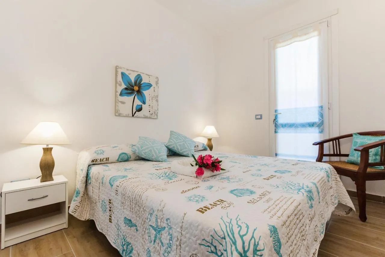 Residence Fior Di Sulcis Calasetta Aparthotel