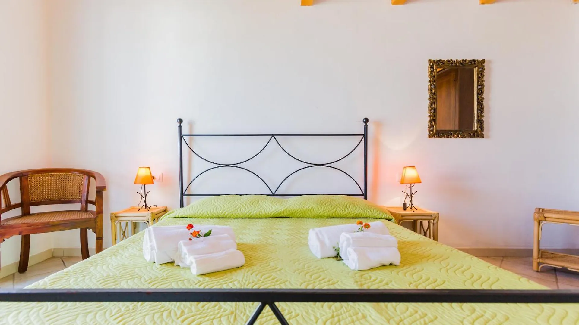 Aparthotel Residence Fior Di Sulcis Calasetta