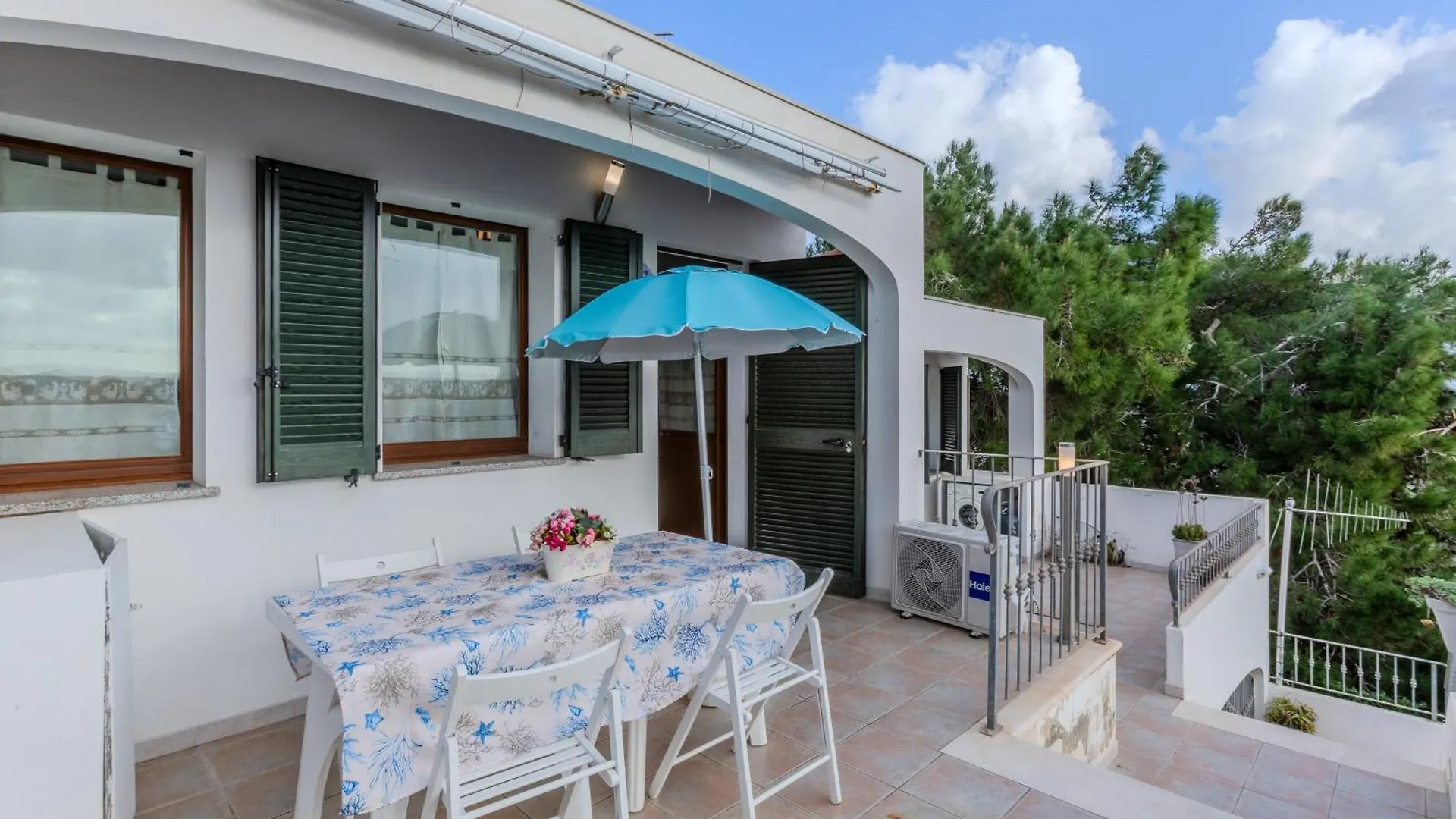 Aparthotel Residence Fior Di Sulcis Calasetta Italy